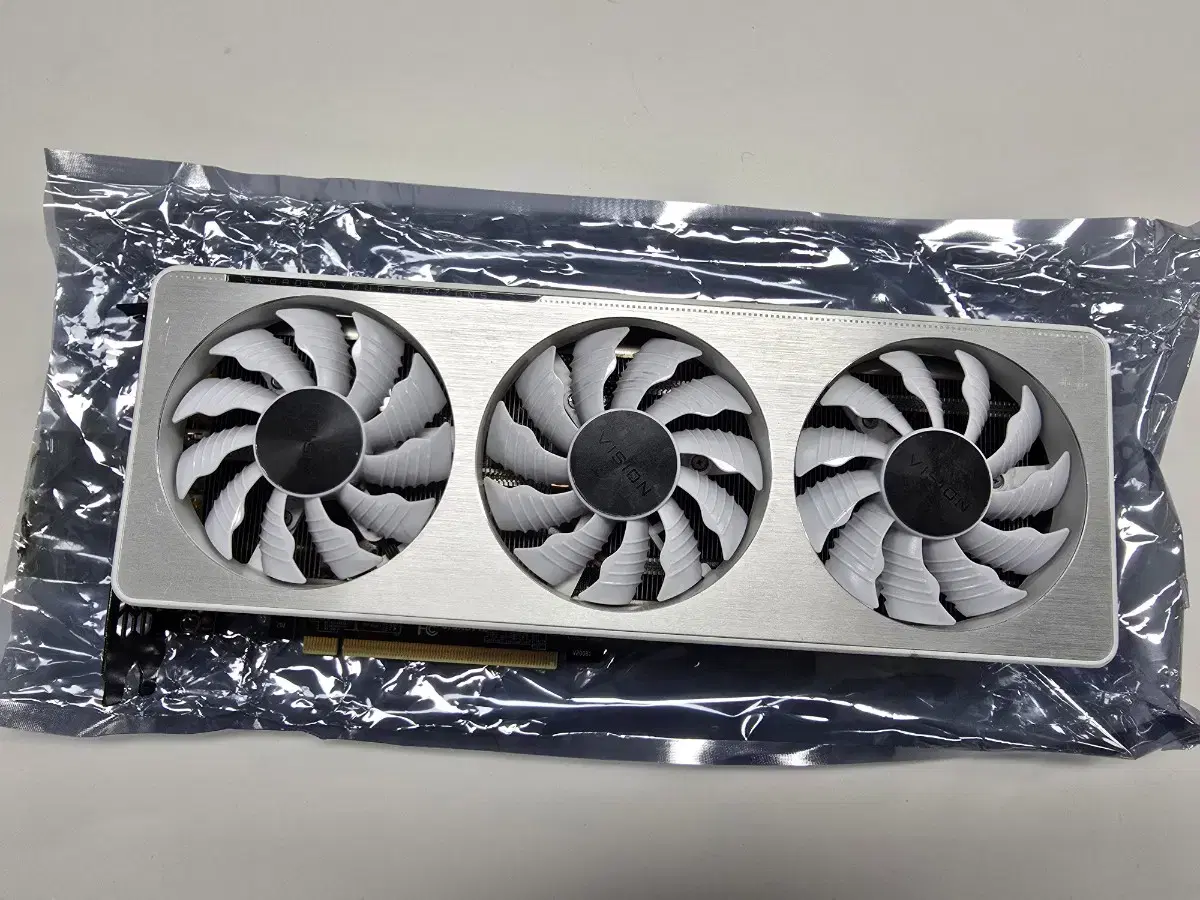 비젼 rtx3070 화이트 판매